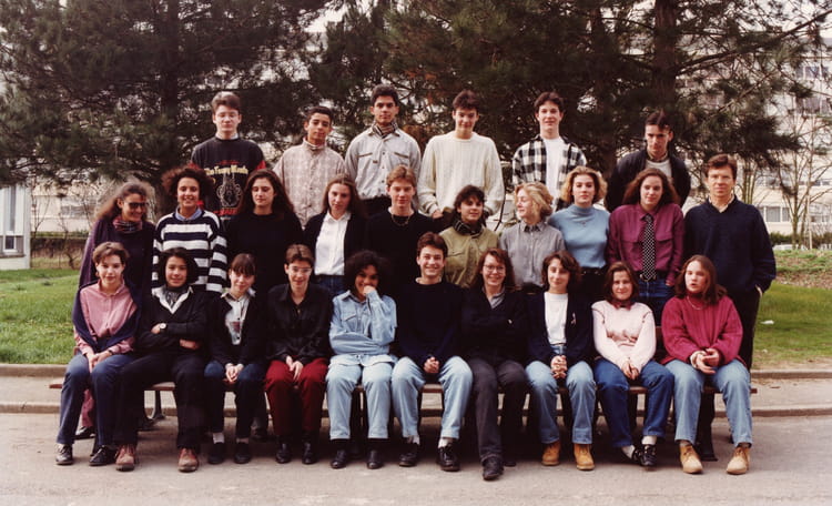 Photo de classe 2 nde ? de 1992, Lycée Emmanuel Mounier Copains d'avant