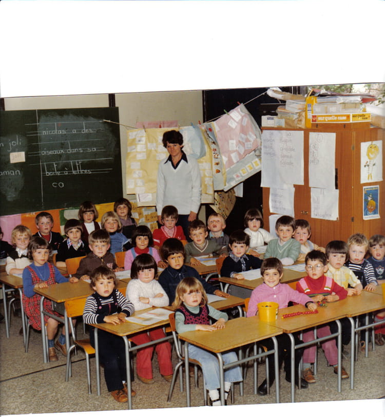 Cinéma Jean Renoir La Penne Sur Huveaune Photo de classe Maternelle de 1979, Ecole Jacques Prevert (Preaux