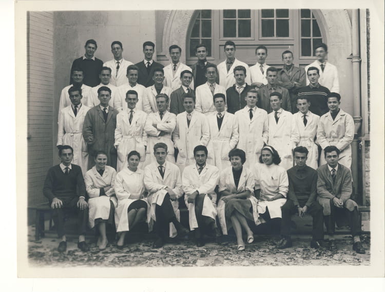 Photo de classe 77e promotion de 1958, Ecole Supérieure De Physique Et