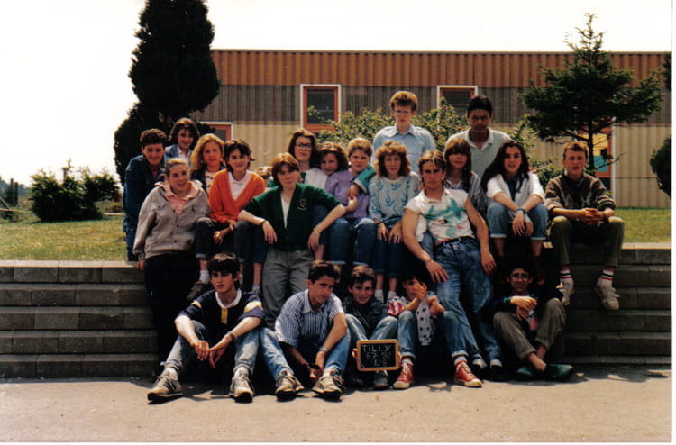 Photo de classe 4ème B de 1987, Collège Du Bois Dorceau Copains d ~ College Du Bois D Orceau Photo de classe 4ème B de 1987, Collège Du Bois Dorceau Copains d ~ College Du Bois D Orceau