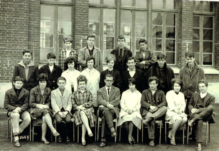 Photo de classe Troisième de Lycée Gay Lussac Copains d avant