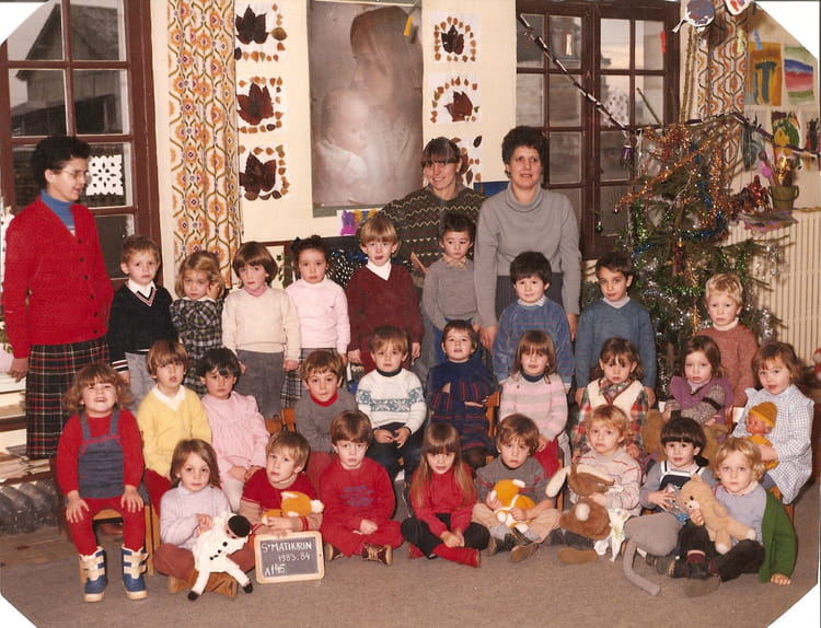 Photo de classe MATERNELLE de 1983, Ecole Saint Louis De Gonzague