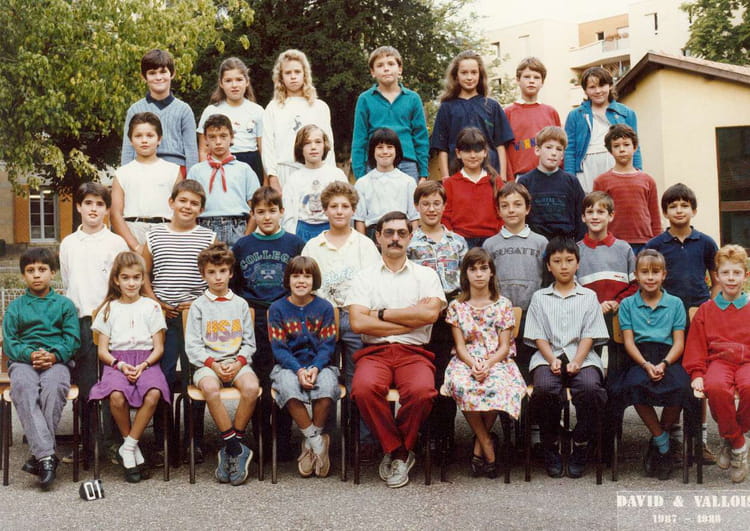 Photo de classe CM2 Mr Chauvet de 1970, ECOLE NOTRE DAME DU BON CONSEIL