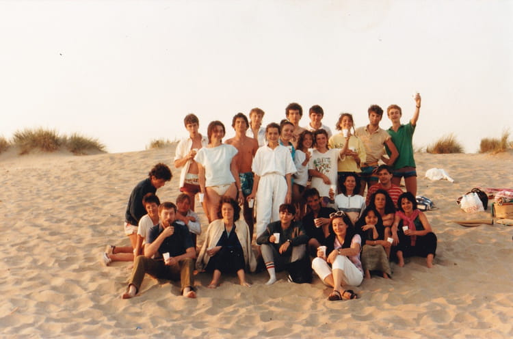 Photo de classe SORTIE A LA PLAGE de 1987, Lycée Notredame De La Merci