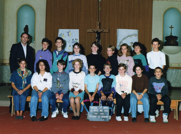 Photo de classe 4ème Techno de 1991, LA ROCHE AU COQ ...