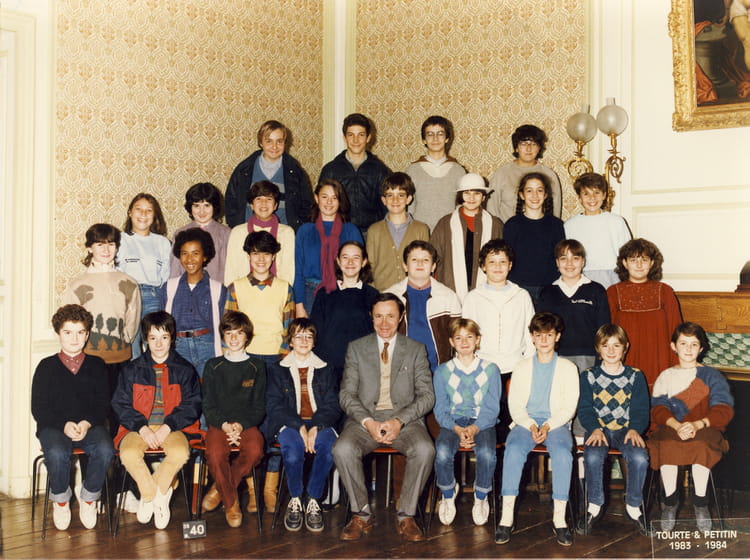 Photo de classe 5B Gay Lussac de 1983 Lycée Gay Lussac Copains d avant