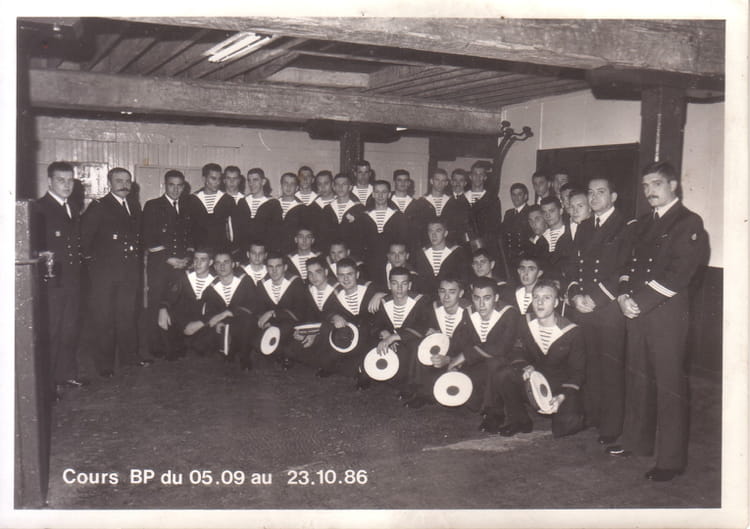 Photo de classe COURS BP de 1986, Bataillon De Marins Pompiers De