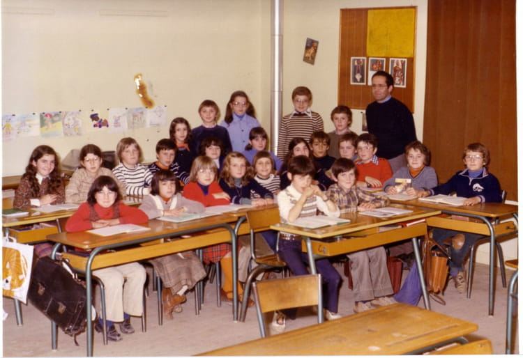 Photo de classe CM2 1979-80 de 1980, Ecole Paul Aguile (Brain Sur L