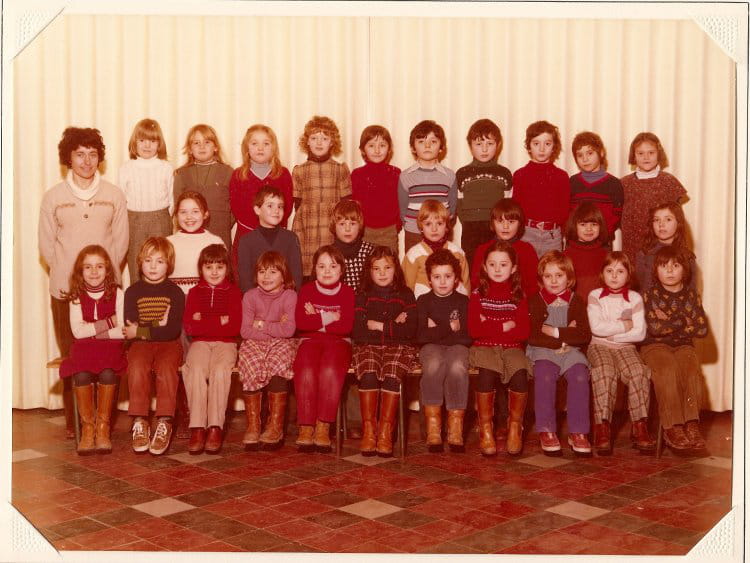 Photo de classe Ce1 de 1977, Sainte Thérèse Copains d'avant