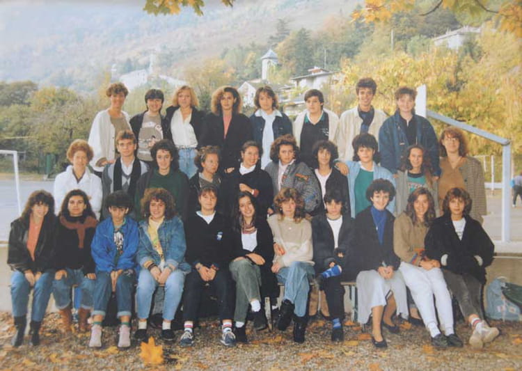 Photo de classe 2ème année BEP CSS ITEC de 1987, Itec ~ Itec Bois Fleury Photo de classe 2ème année BEP CSS ITEC de 1987, Itec ~ Itec Bois Fleury