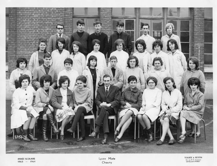Photo de classe 2ème Economique 1963 1964 de 1963 Lycée Gay Lussac