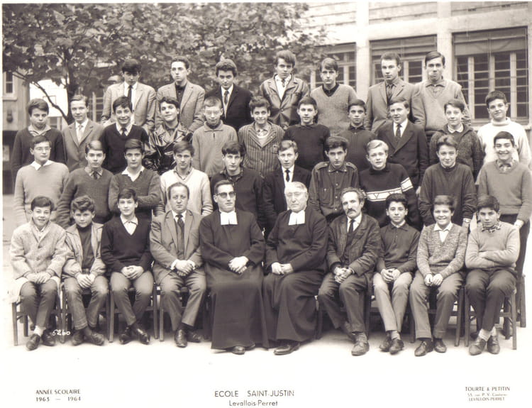Photo de classe 3° de 1963, Collège Saint-justin - Copains d'avant