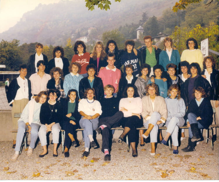 Photo de classe Terminale G1 A de 1987, Itecboisfleury ~ Itec Bois Fleury Photo de classe Terminale G1 A de 1987, Itecboisfleury ~ Itec Bois Fleury