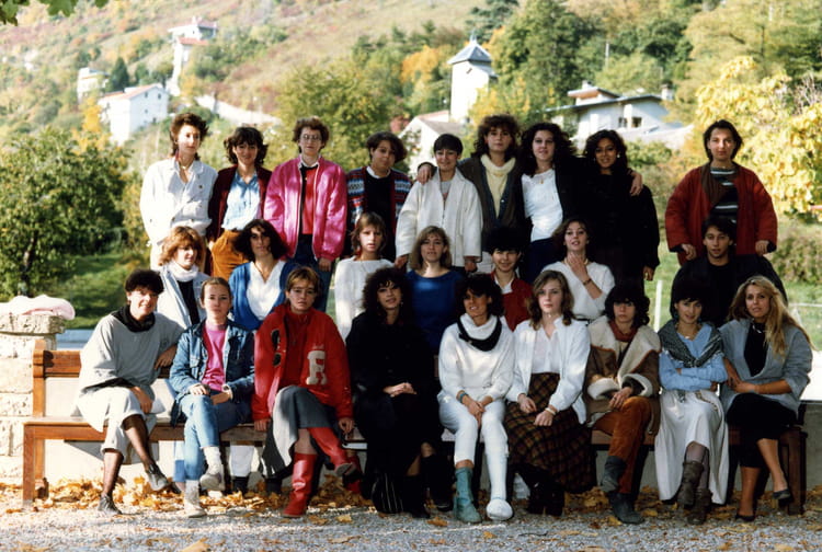 Photo de classe Terminale G1 b de 1984, Itecboisfleury ~ Itec Bois Fleury Photo de classe Terminale G1 b de 1984, Itecboisfleury ~ Itec Bois Fleury