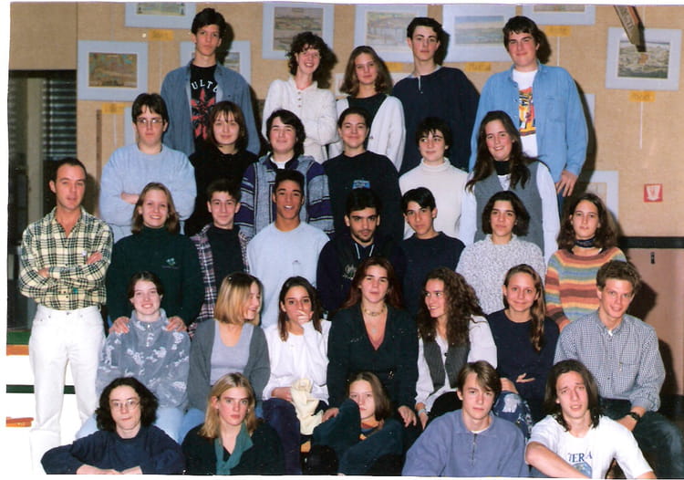 Photo de classe 4Lg LMa de 1995, Athénée Charles Janssens à Ixelles