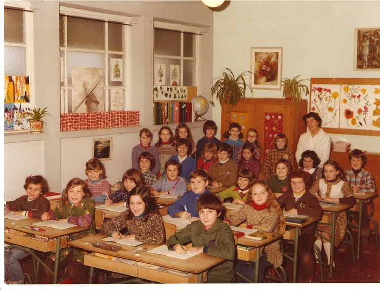 Ecole Romain Rolland Sainte Genevieve Des Bois