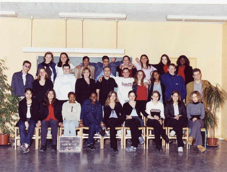 Photo de classe 1er stt de 2001, Lycée Gustave Eiffel - Copains d'avant
