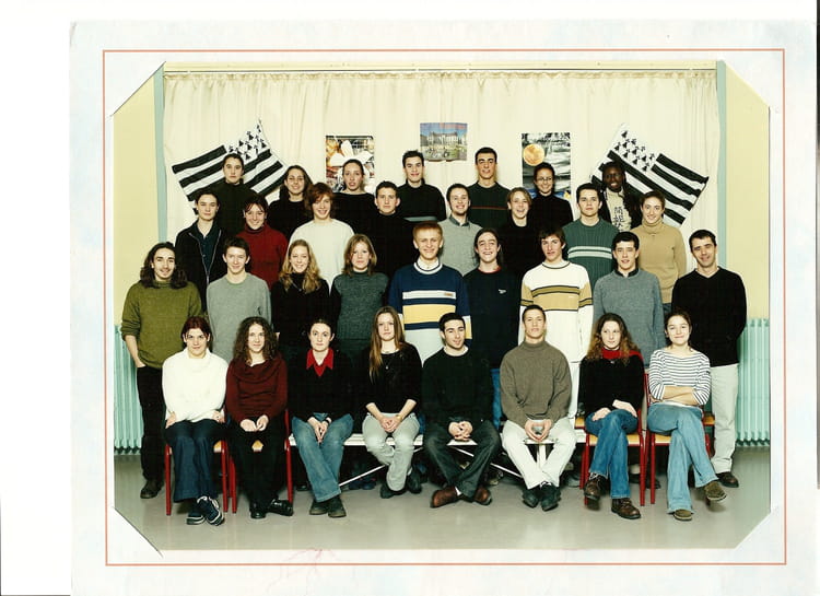 Photo de classe T S 1 de 2001, Lycée Jean Mace - Copains d'avant