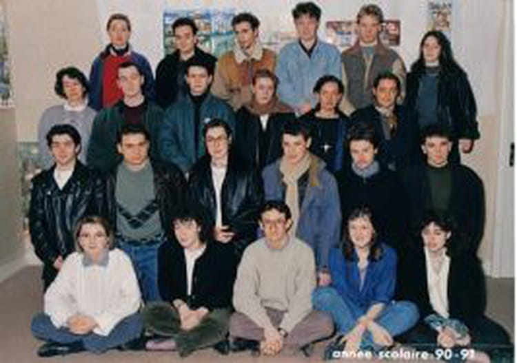 Photo de classe BTS Communication et Action Publicitaires 1990-1991 de ...