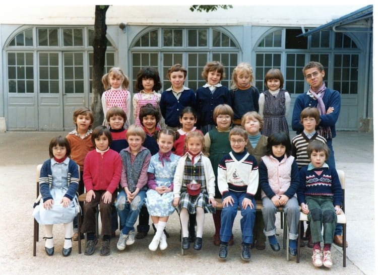 Photo de classe CP Paris XII rue de Charenton de 1980, Ecole Primaire