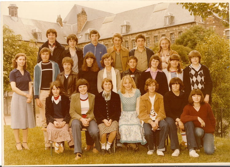 photo-de-classe-3-me-d-de-1978-coll-ge-sainte-marie-copains-d-avant