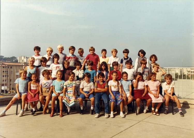 Photo de classe CM1 de 1984, ECOLE SAINTE MARIE - Copains d'avant