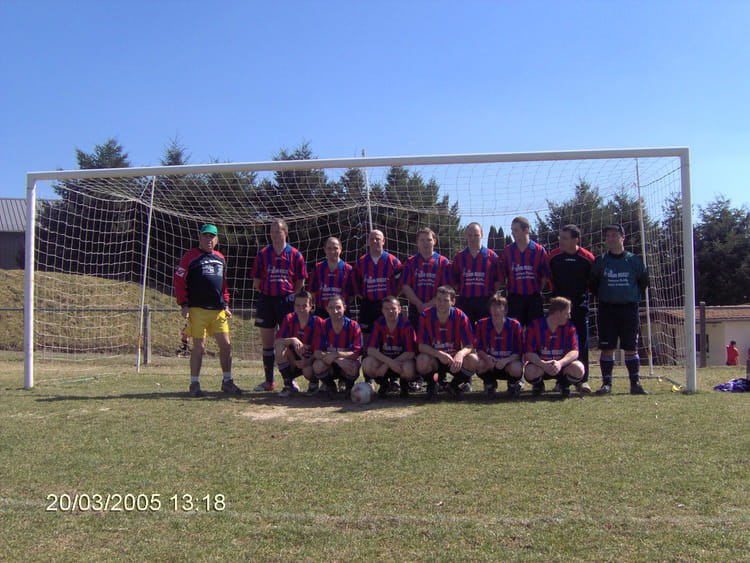 Photo de classe Sansac de 2005, AS SANSAC Copains d'avant