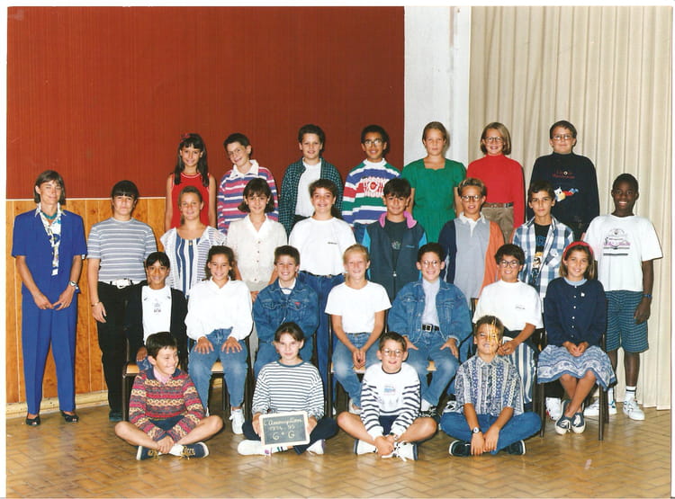 Photo de classe 6ème G de 1994, Collège L'assomption Copains d'avant