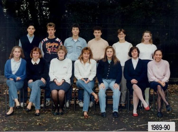 Photo de classe Photo de classe de 1989, Institut De La Sainte Famille