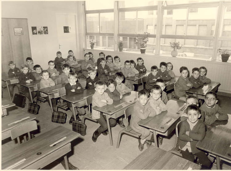 Photo De Classe Aucun Souvenir De 1964 ECOLE JOHN KENNEDY Copains D 