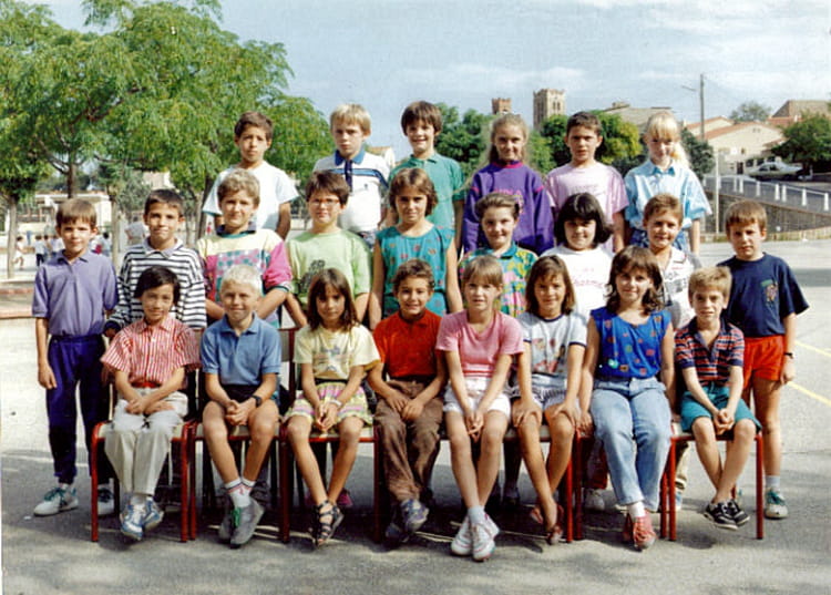 Photo de classe CM1 1990-1991 de 1990, ECOLE LOUISE MICHEL - Copains d ...