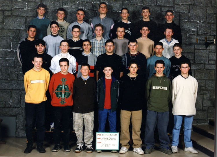 Photo de classe SECONDE BEP ELEC de 1999, Lycée Saintebarbe Copains