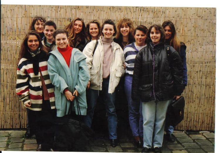 Photo de classe BTS TOURISME 2ème ANNEE de 1992, Escëp - Copains d'avant