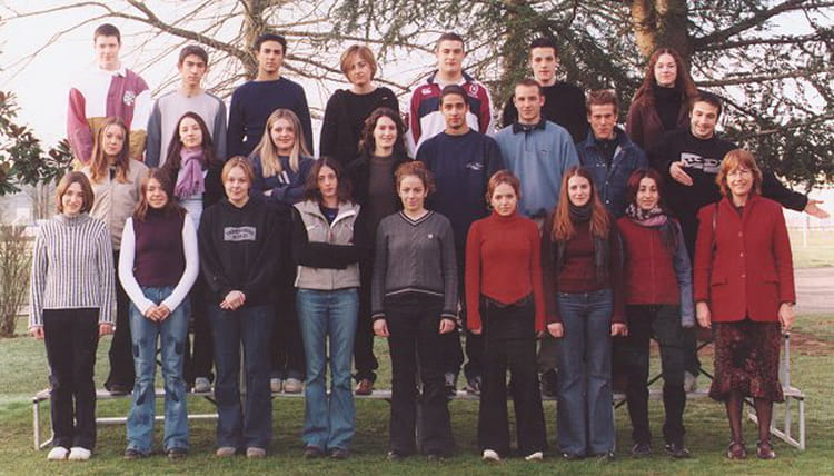 Photo de classe Term STT de 2003, Lycée Jules Supervielle - Copains d'avant
