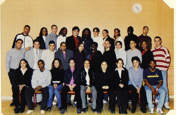 Photo de classe BTS 1 AC1 de 2000, Lycée Jean Macé - Copains d'avant