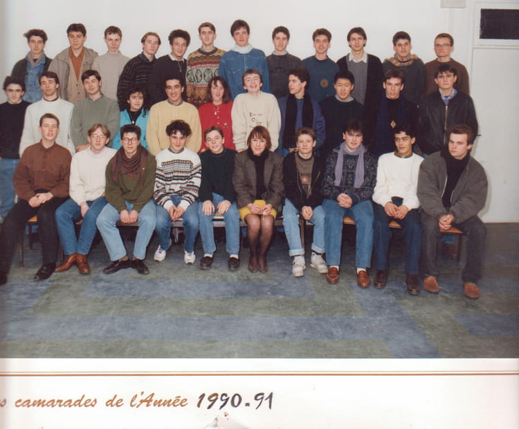 Photo de classe Terminale BTH de 1991, Lycée D'hôtellerie Et De ...