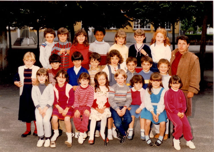 Photo de classe CP 1983 - 1984 de 1983, ECOLE RAYMOND POINCARE ...