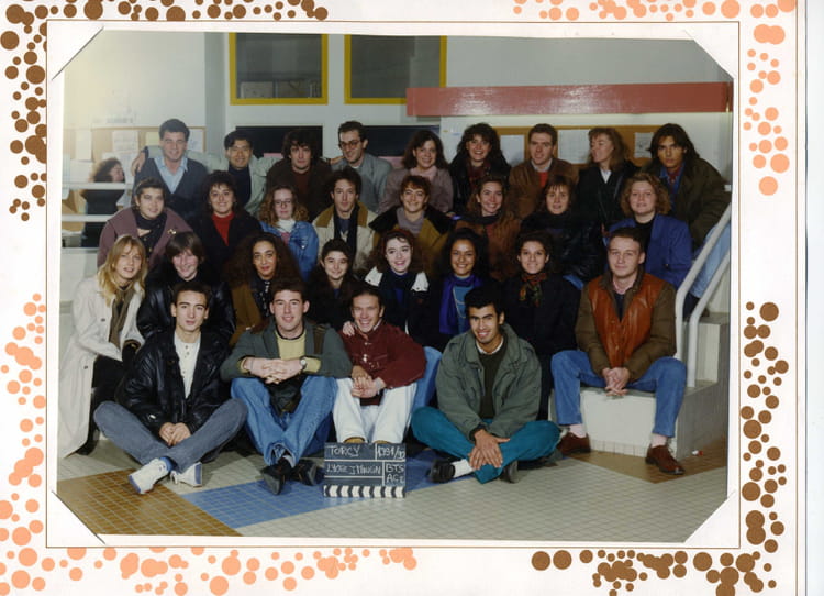 Photo de classe BTS de 1991, Lycée Jean Moulin - Copains d'avant