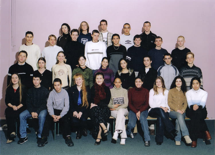 Photo de classe 1ère S 1 de 2002, Lycée Gustave Flaubert - Copains d'avant