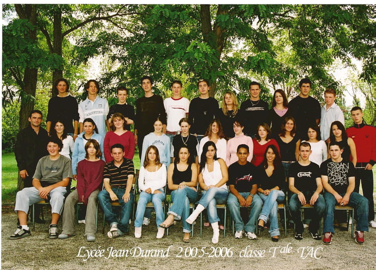 Photo de classe Terminale STT ACC 2005 de 2005, Lycée Jean Durand ...