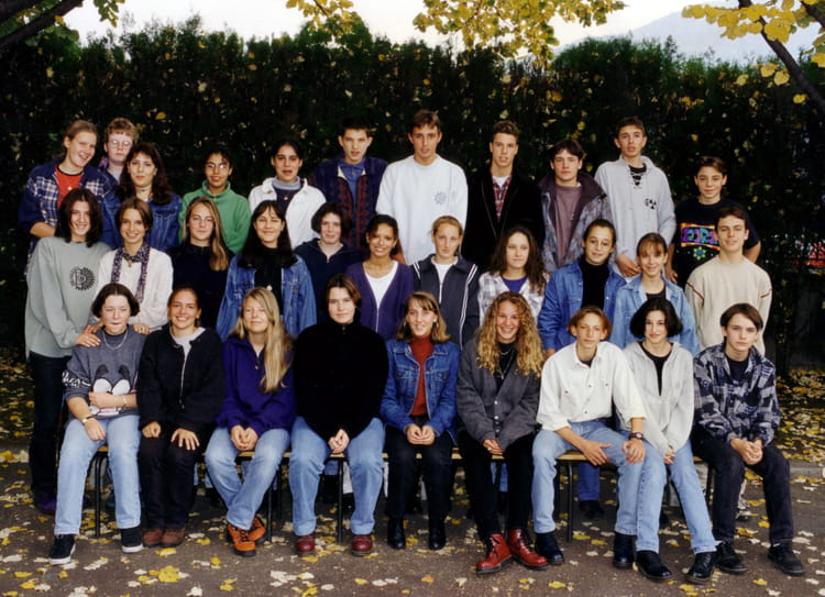 Photo de classe Seconde Générale de 1996, Lycée Jean Moulin - Copains d ...