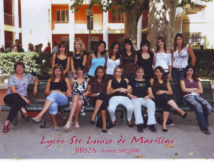 Photo de classe Terminale Bac Pro Secrétariat de 2007, Lycée Sainte