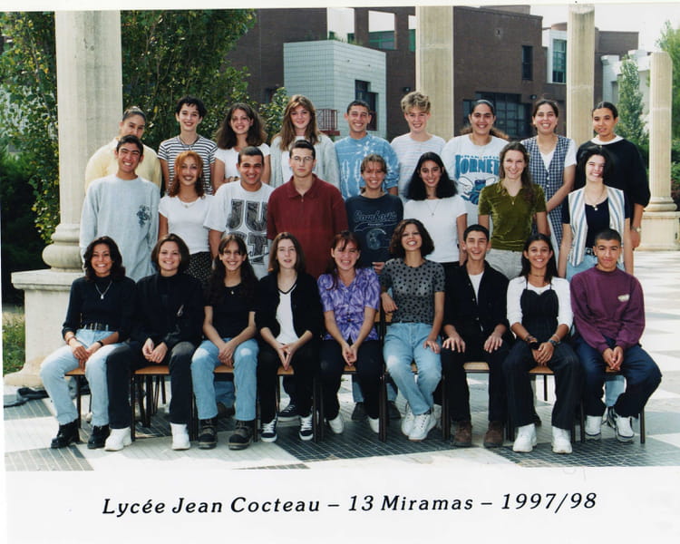 Photo de classe 1ère STT 1997- 1998 de 1997, Lycée Jean Cocteau ...