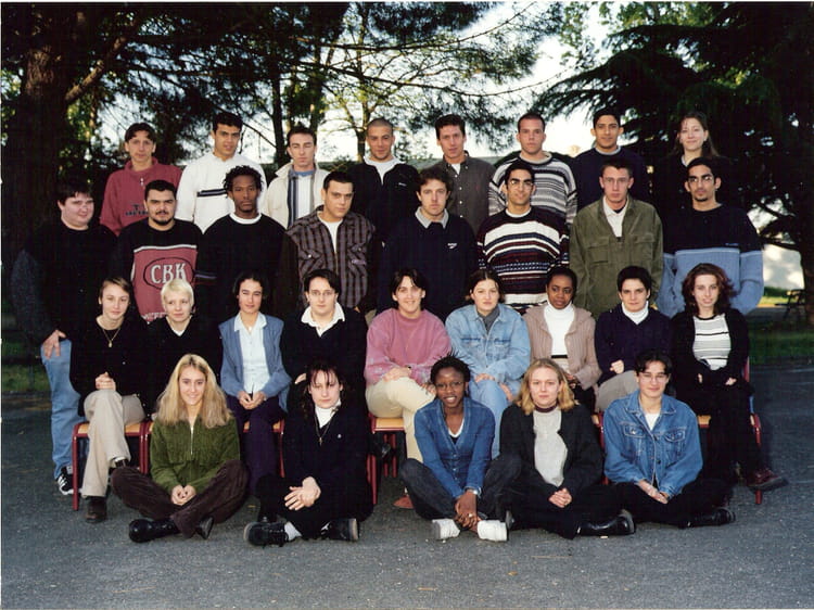 Photo de classe BTS 1 de 1999, BTS COMPTA GESTION FRANCOIS MAURIAC ...