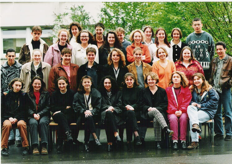 Photo de classe 1ère année de BTS COMPTA de 1997, Lycee Monge (Bts ...