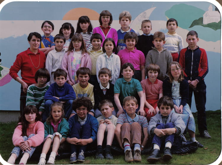 Photo de classe CM1 de 1986, ECOLE SAINTE MARIE - Copains d'avant