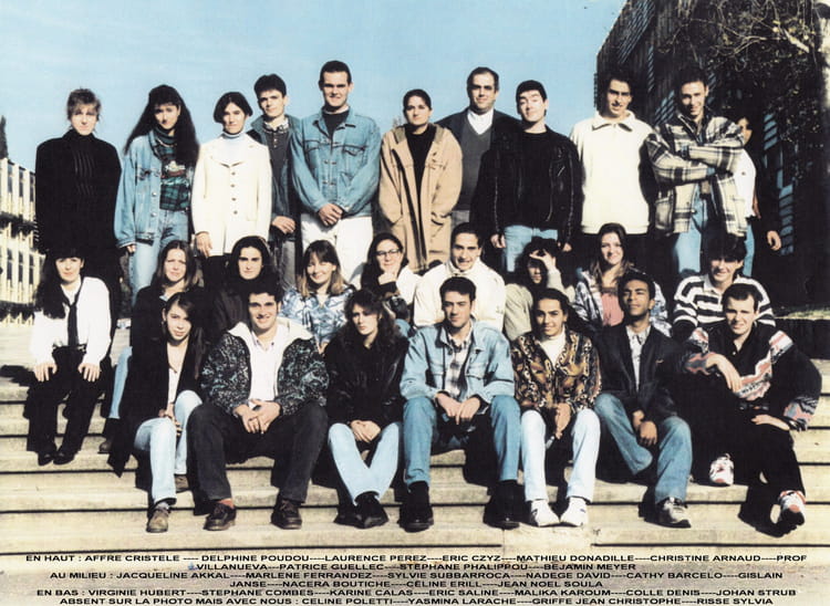 Photo de classe BTS Action CO 2eme année de 1995, Lycée Jean Moulin ...