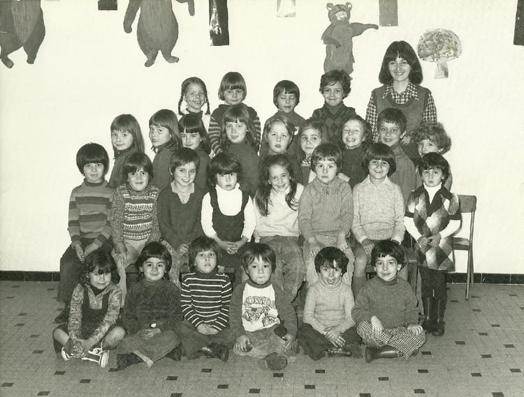 Photo de classe Maternelle 1975/1976 de 1975, Ecole Saint Louis De