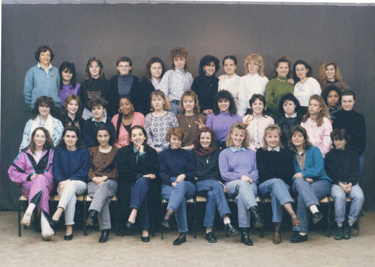 Photo de classe Terminal f8 1989 de 1989, Lycée Gaston Bachelard ...