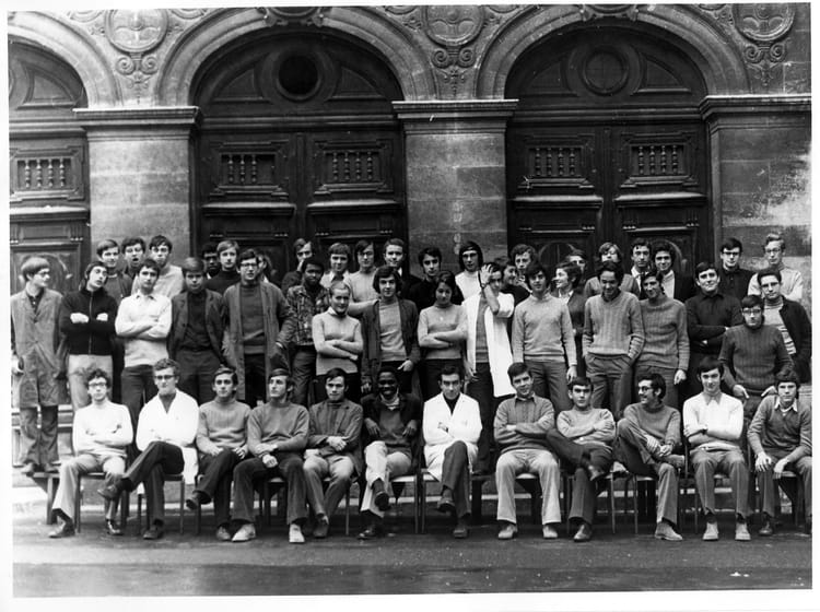 Photo de classe Math Sup 2 de 1971, Lycée Michel Montaigne - Copains d ...